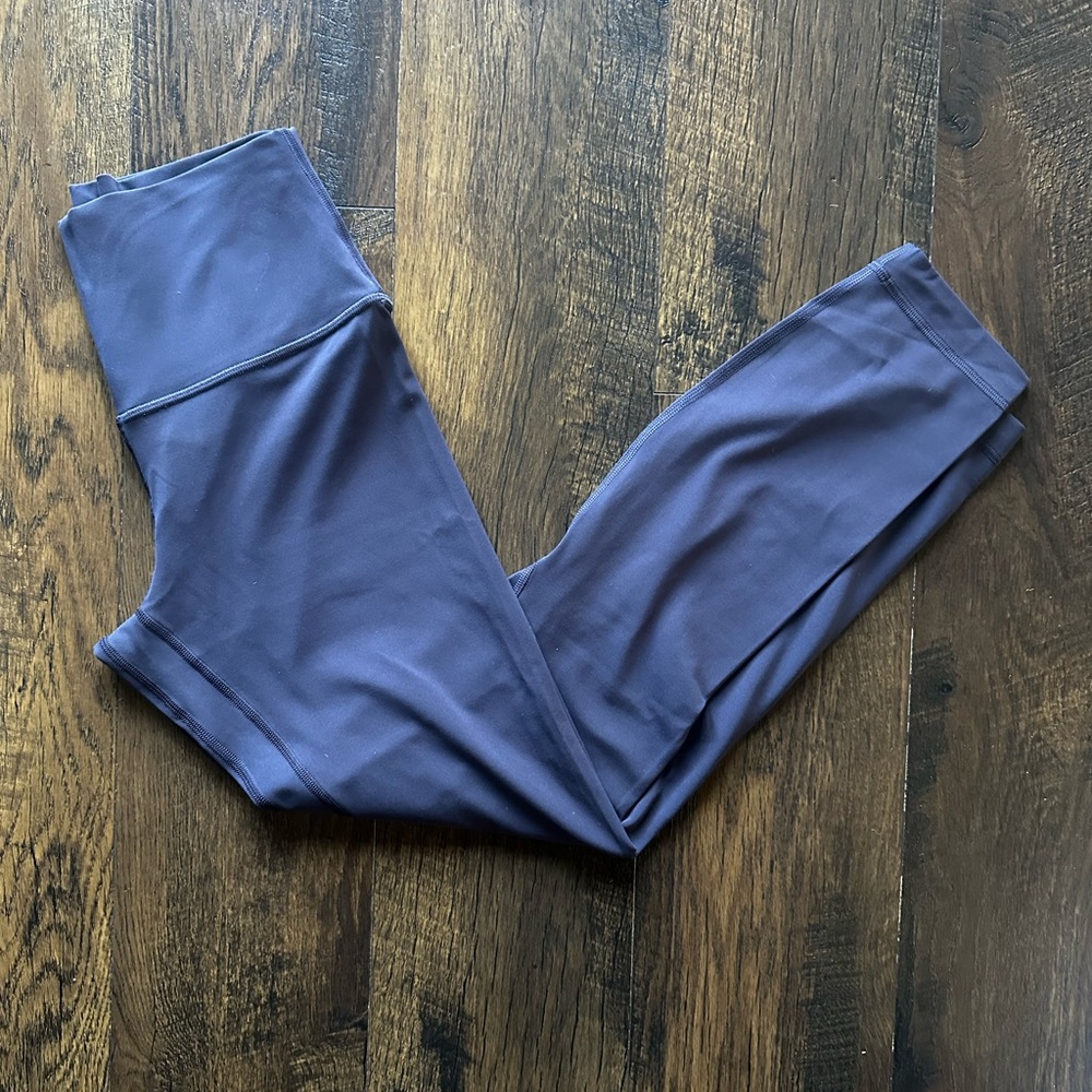 NWOT - Lululemon Align size 6 - atmospheric purple